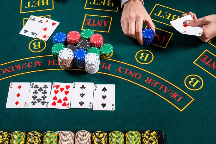 The Role of Expected Value in Poker Decision-Making